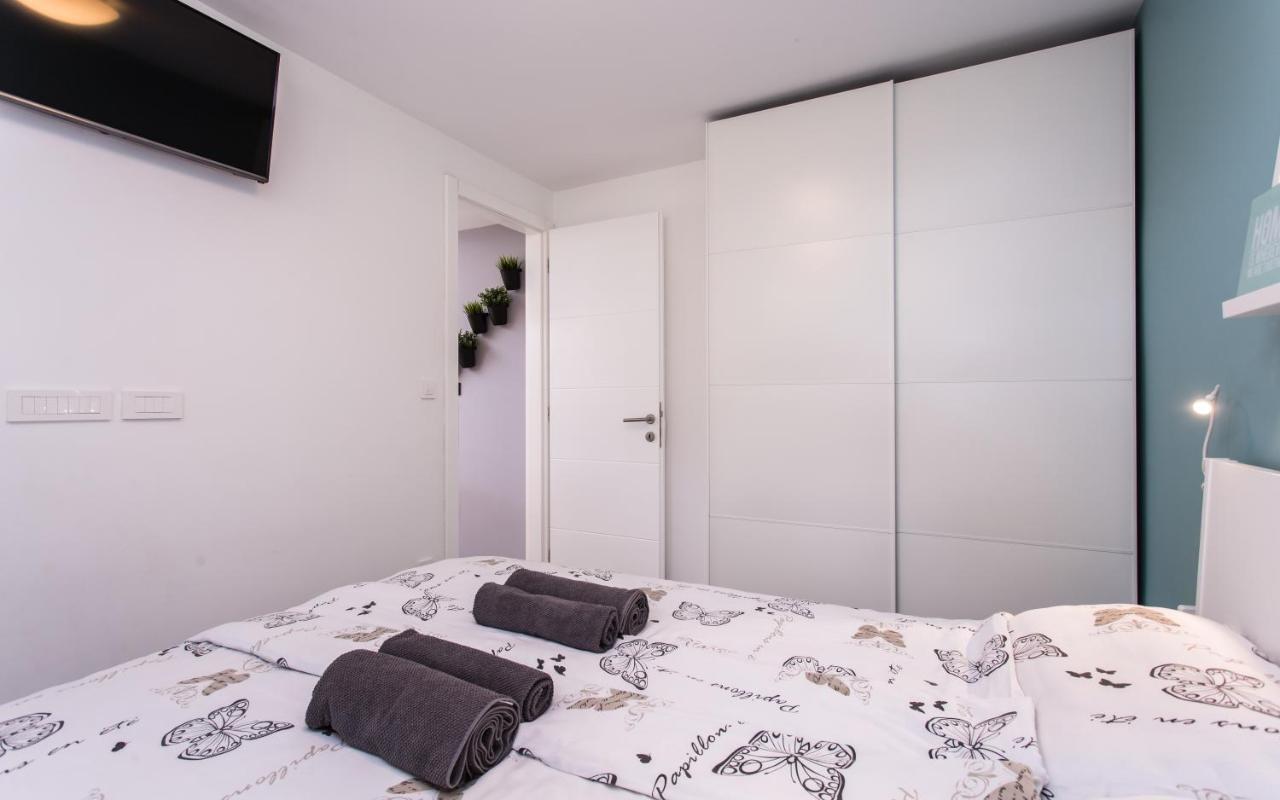 Happy Apartments Baska Экстерьер фото