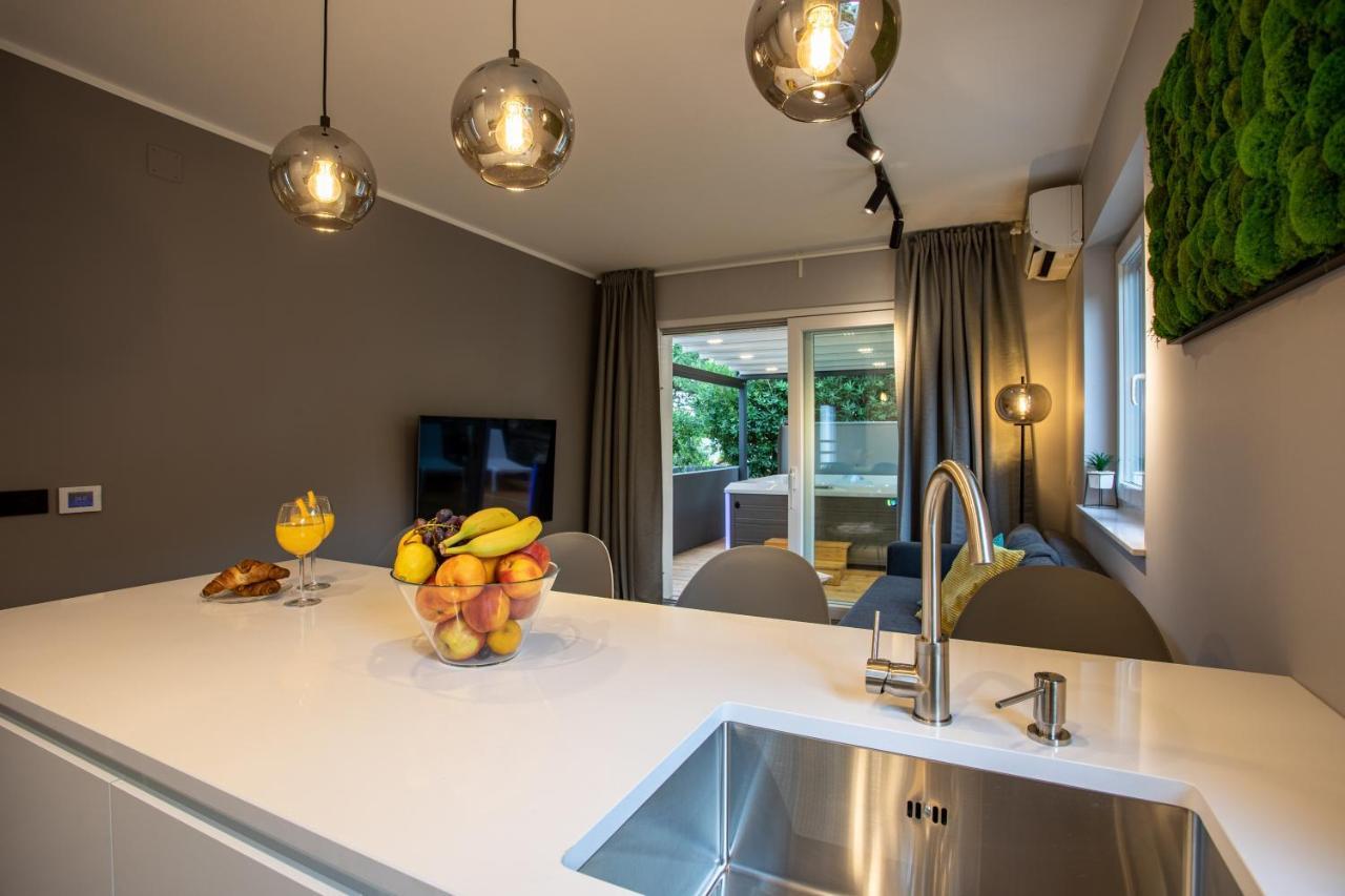 Happy Apartments Baska Экстерьер фото