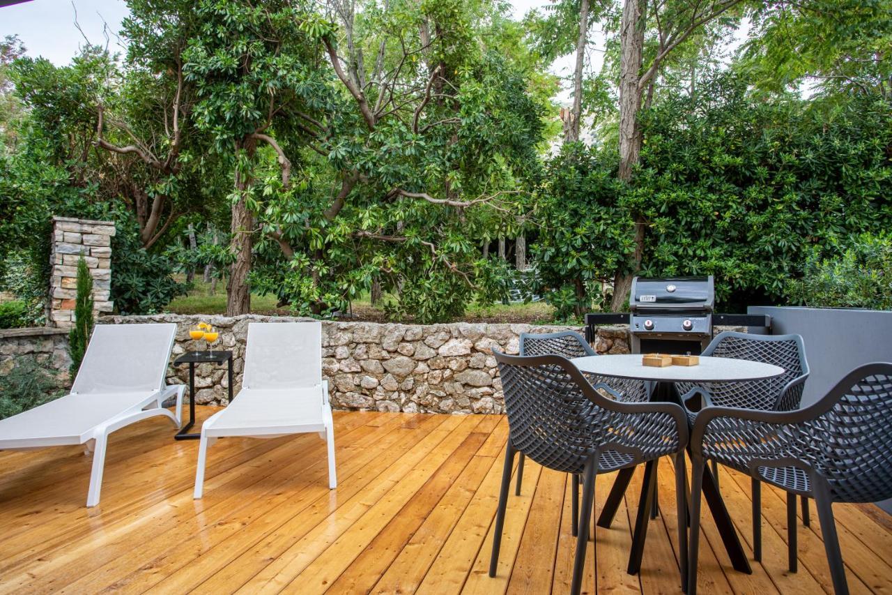 Happy Apartments Baska Экстерьер фото