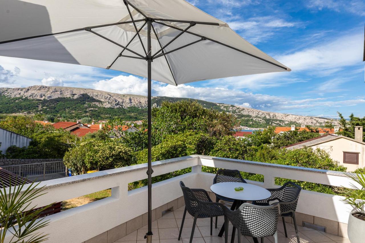 Happy Apartments Baska Экстерьер фото
